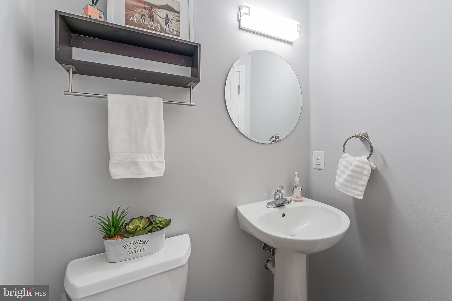 20419 Charter Oak Drive photo 8