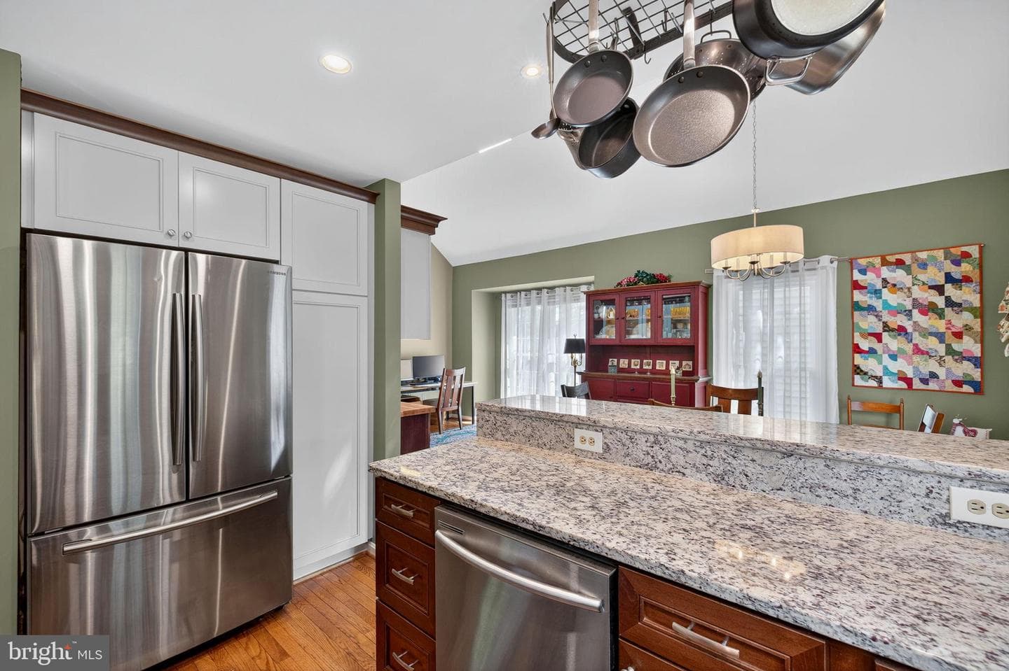 15 Linden Hill Way SW photo 14