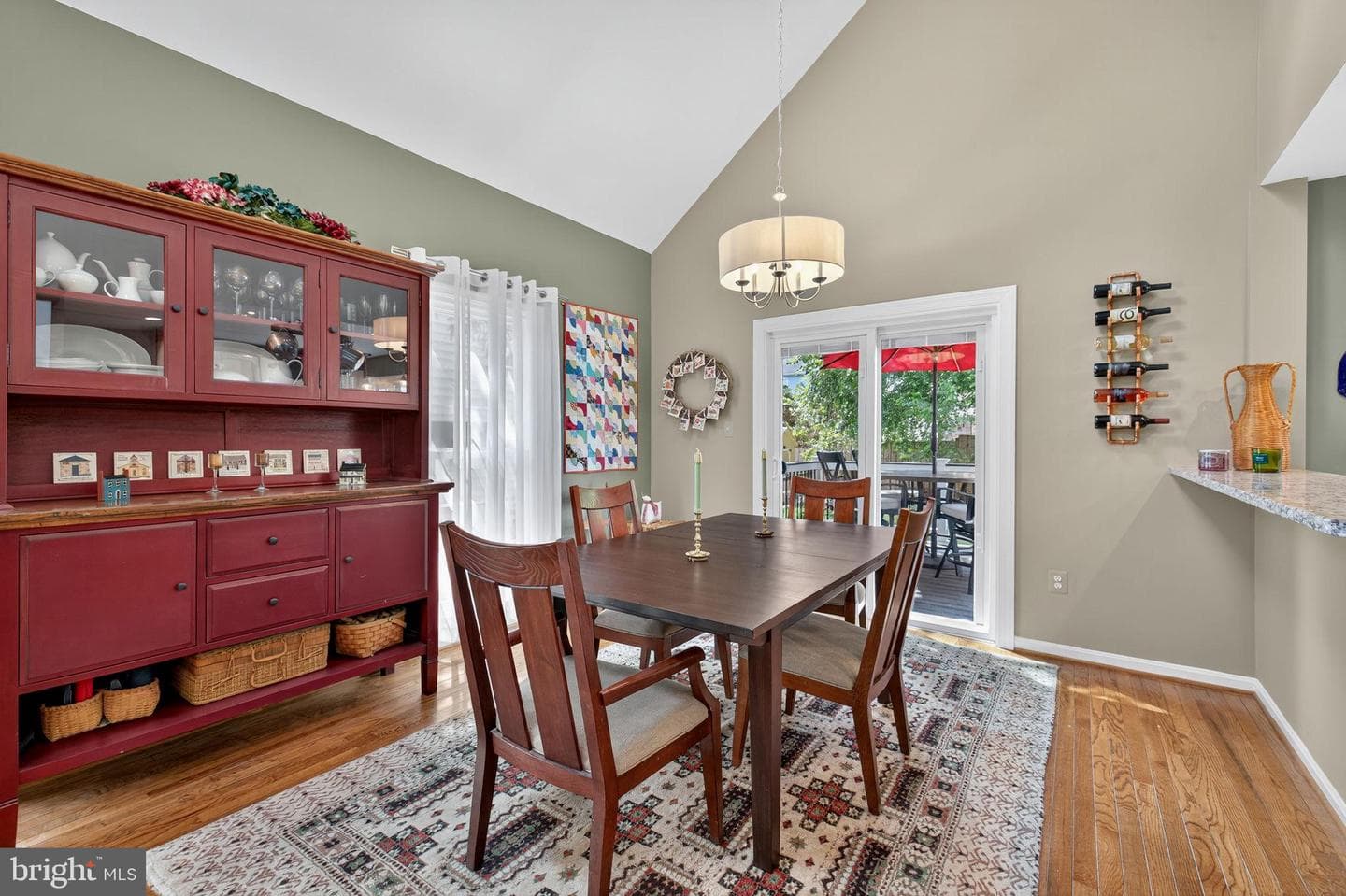 15 Linden Hill Way SW photo 18