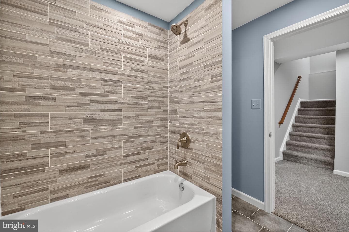 15 Linden Hill Way SW photo 57