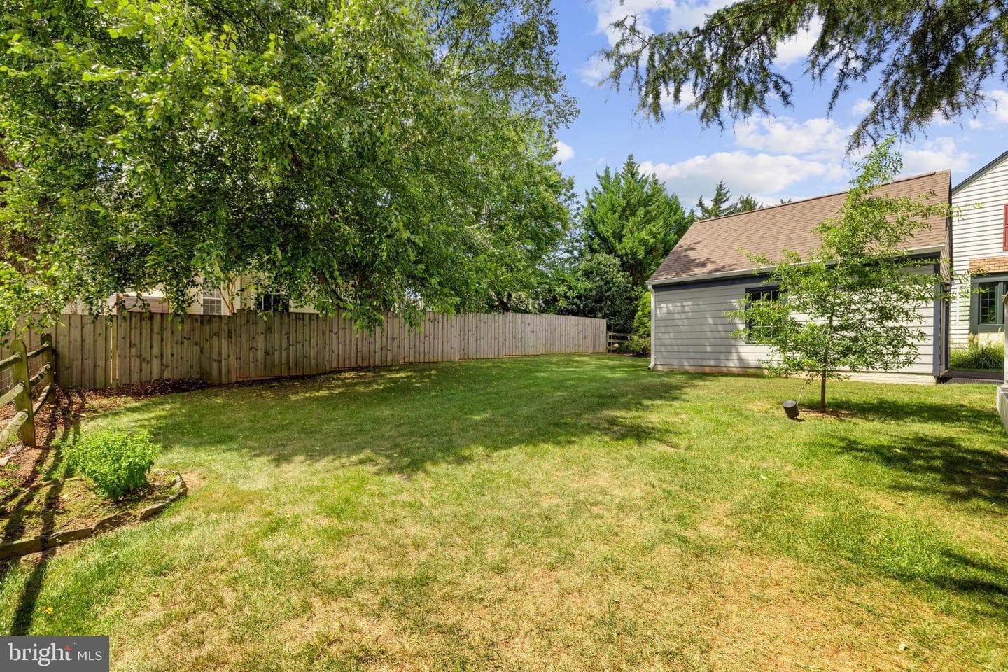 15 Linden Hill Way SW photo 74