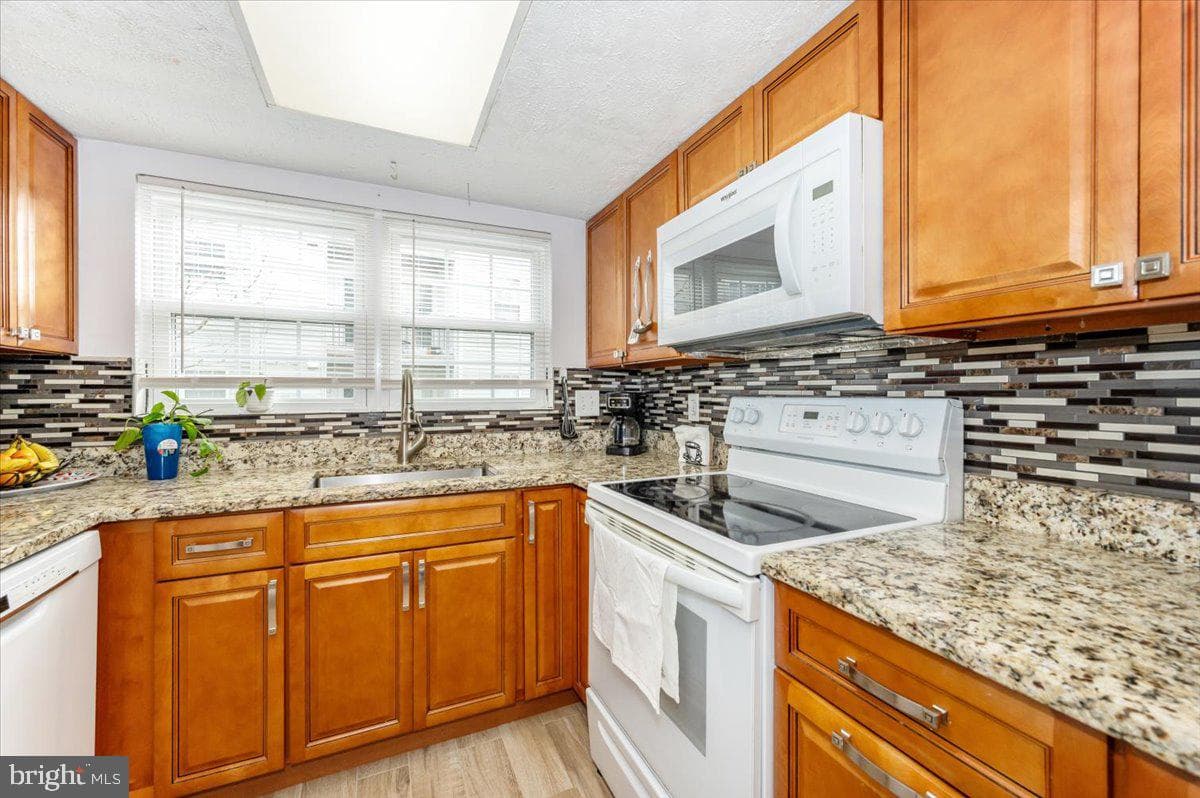 117 Fort Evans Road SE #a photo 18