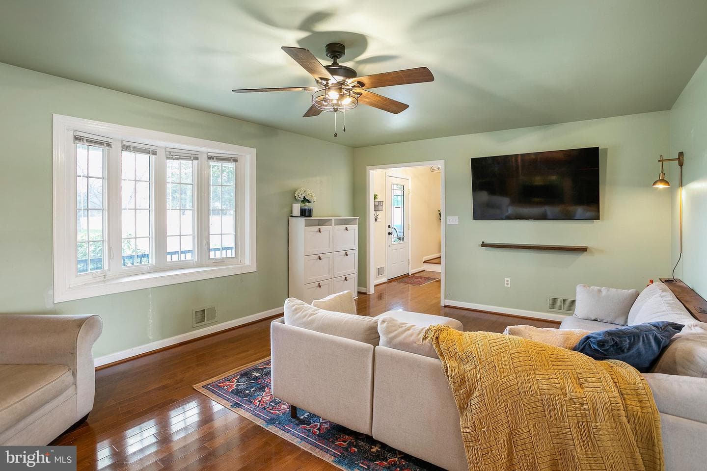 11946 Ropp Lane photo 4