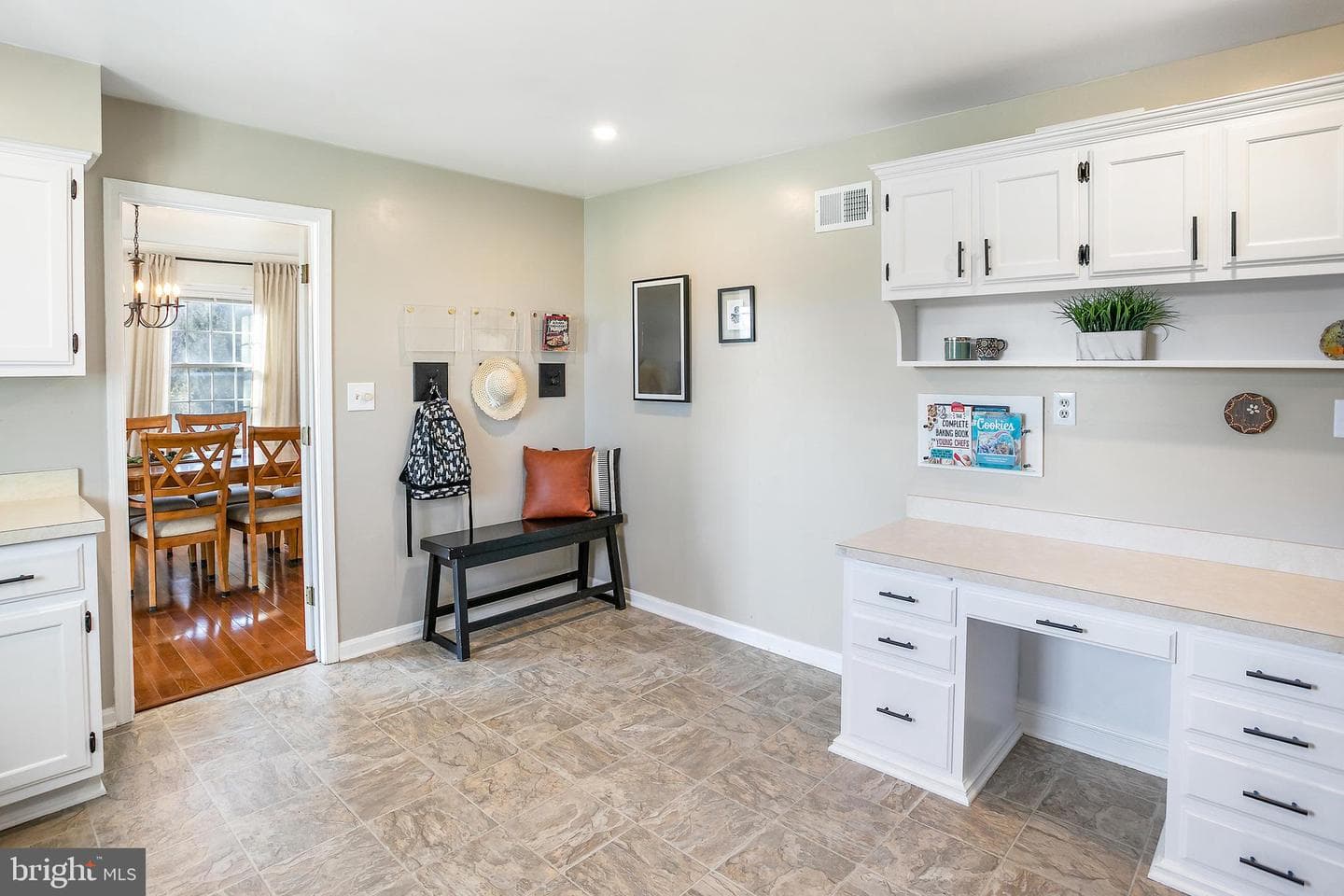 11946 Ropp Lane photo 9