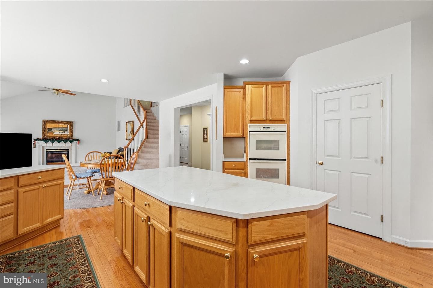 43041 Lago Stella Place photo 15