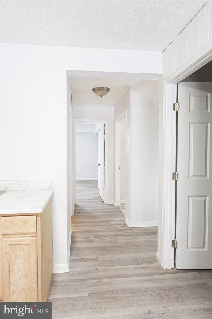 122 Mayfair Drive NE photo 24