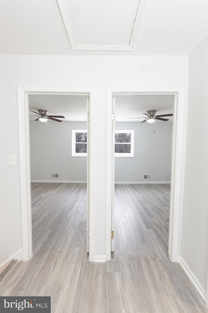 122 Mayfair Drive NE photo 3