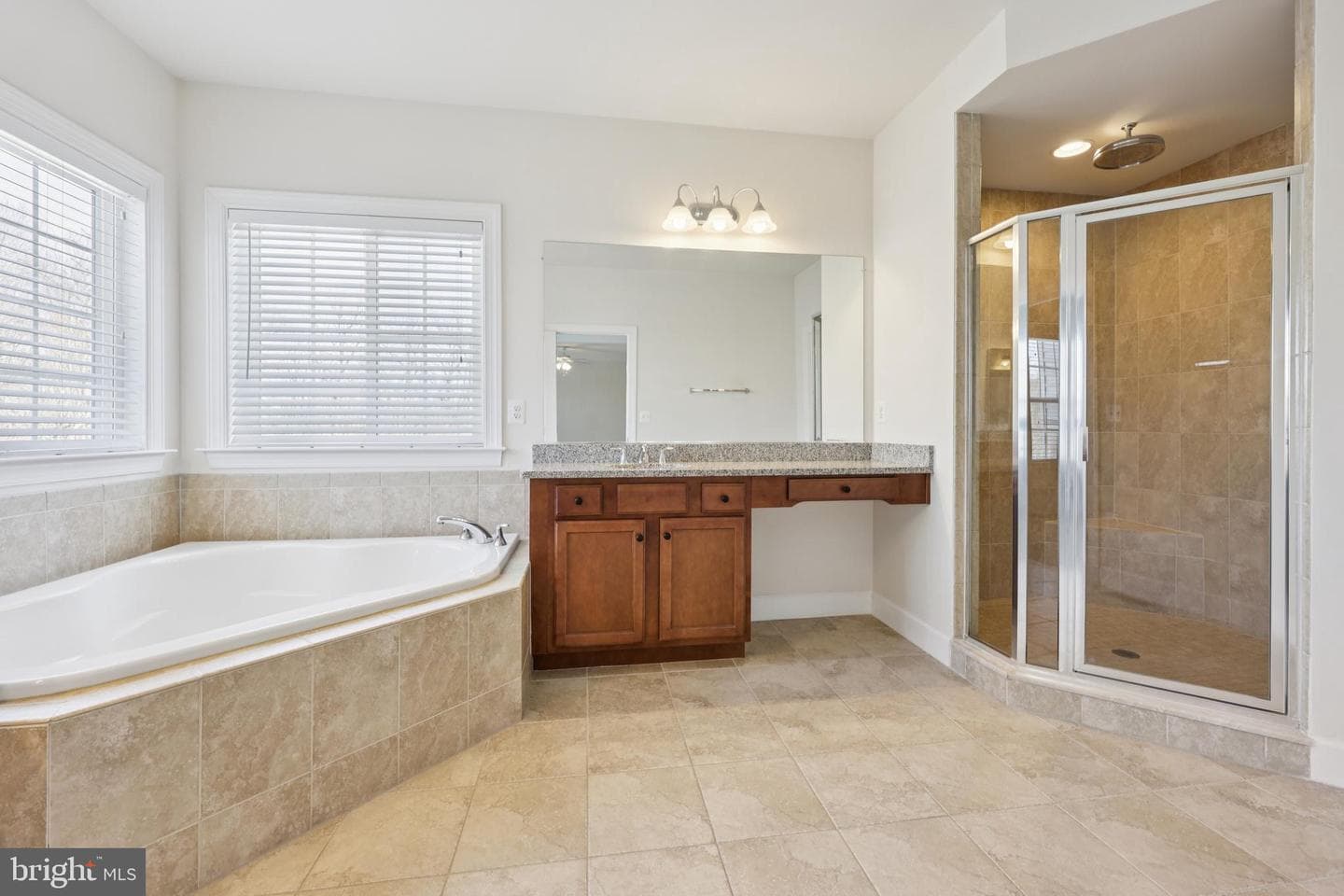 41640 Montacute Lane photo 24