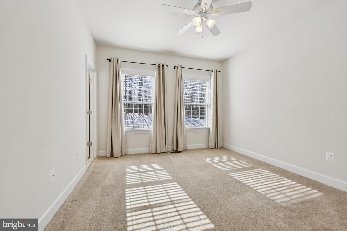 41640 Montacute Lane photo 28