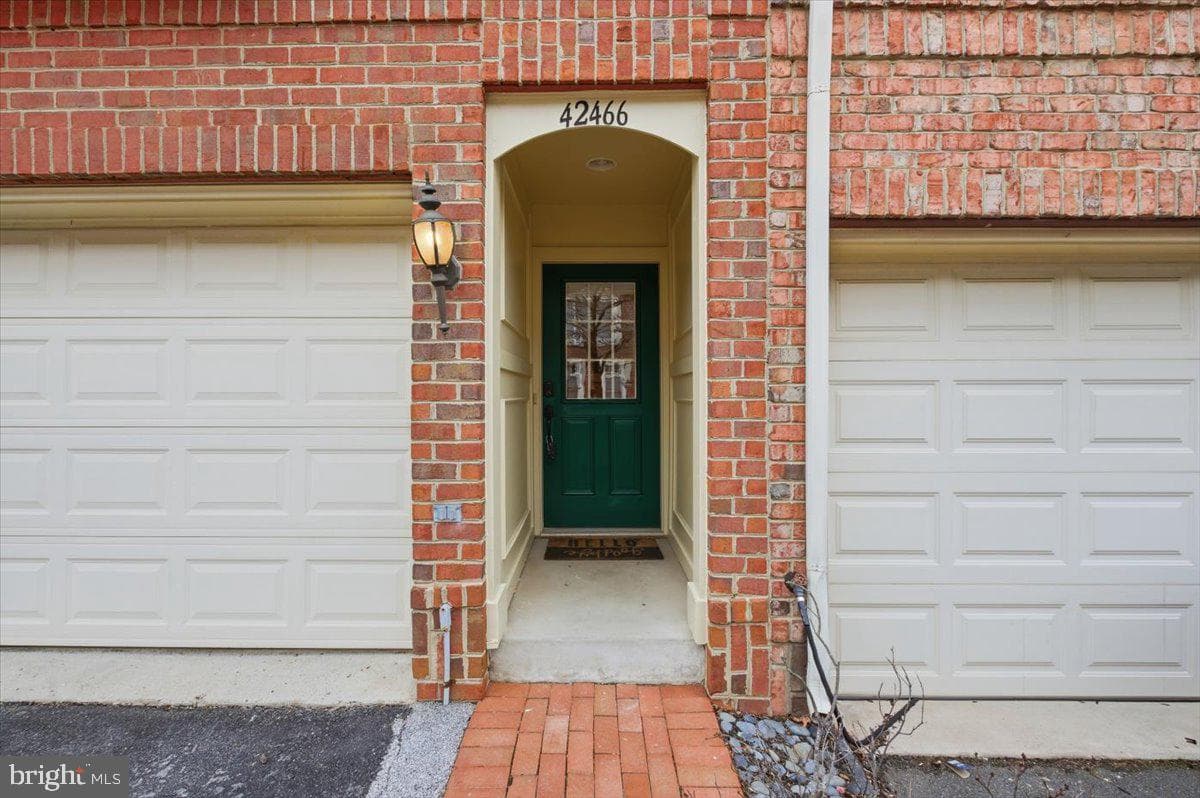 42466 Regal Wood Drive photo 4