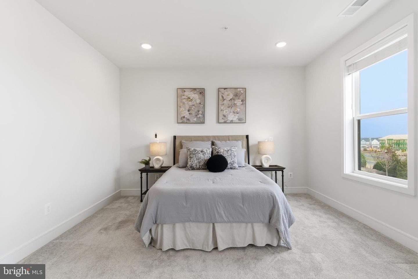 23669 Golden Embers Square #303 photo 26