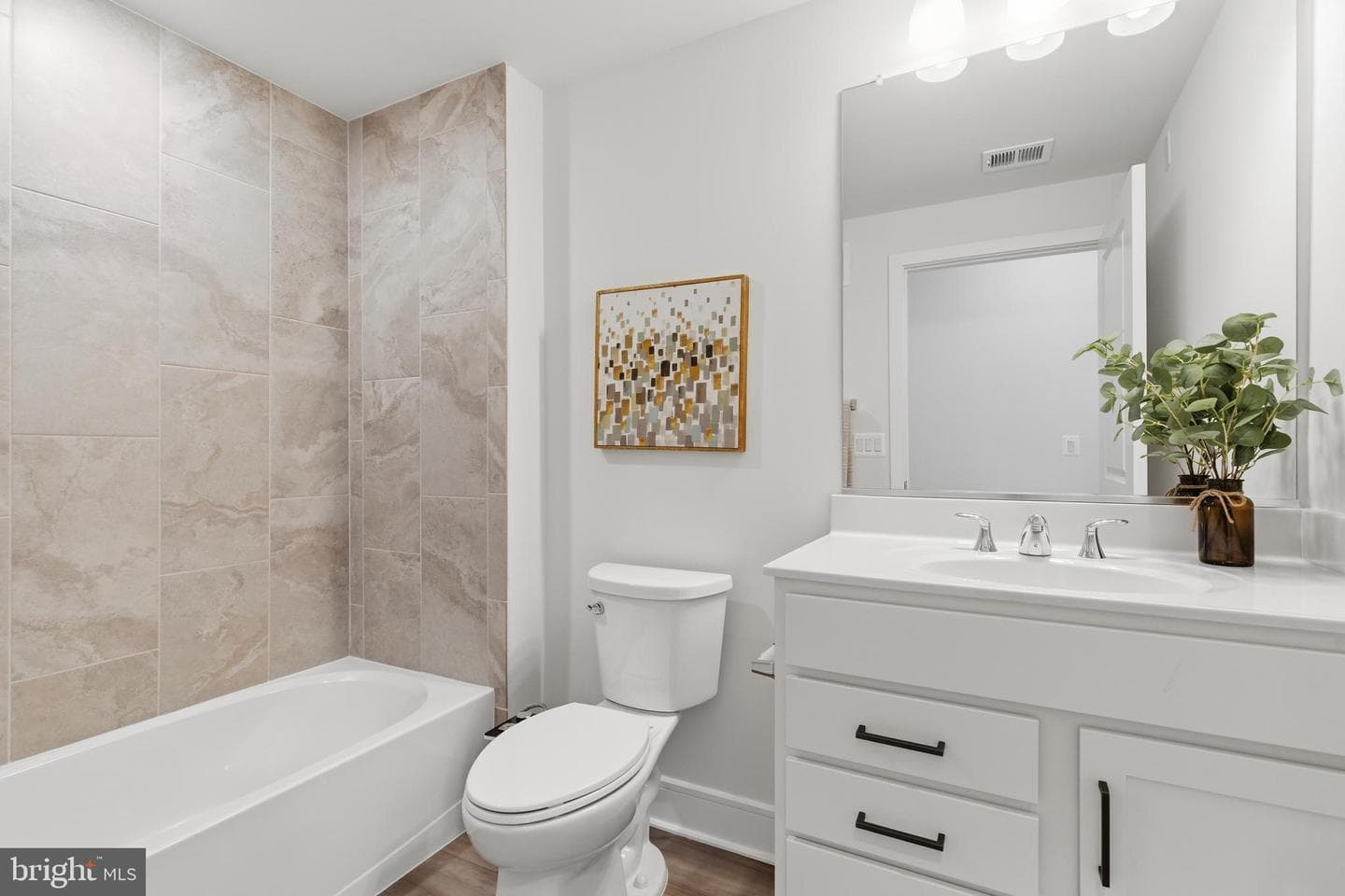 23669 Golden Embers Square #303 photo 35