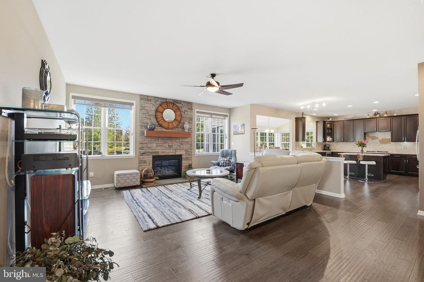 24282 Misty Dew Place photo 6