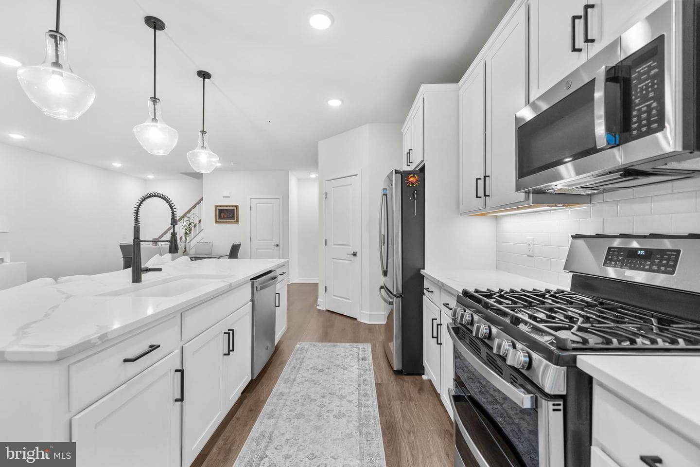 43255 Farringdon Square photo 17