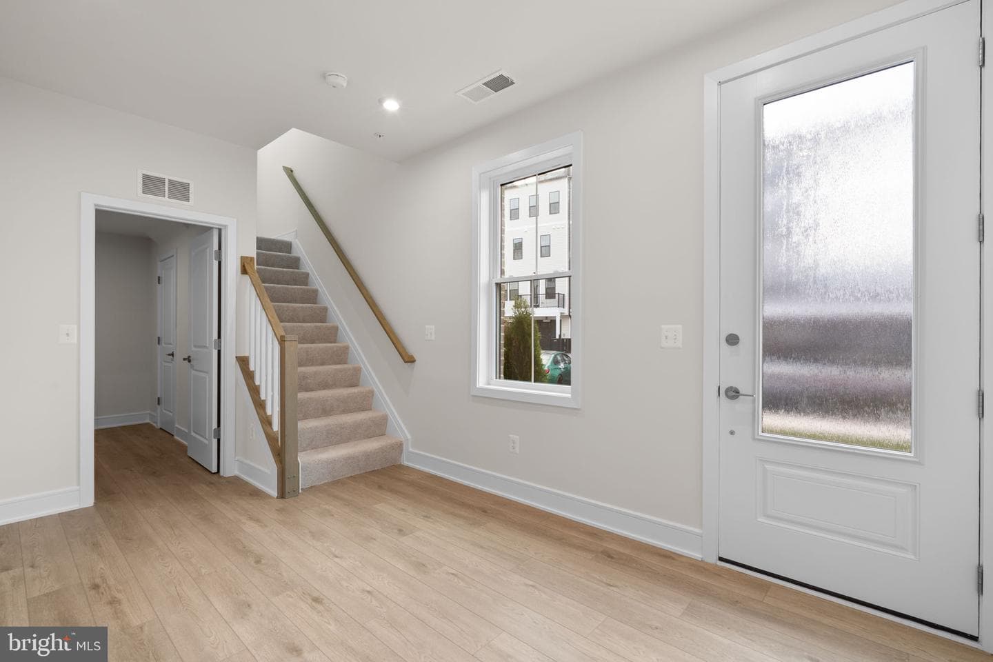 43305 Farringdon Square photo 29