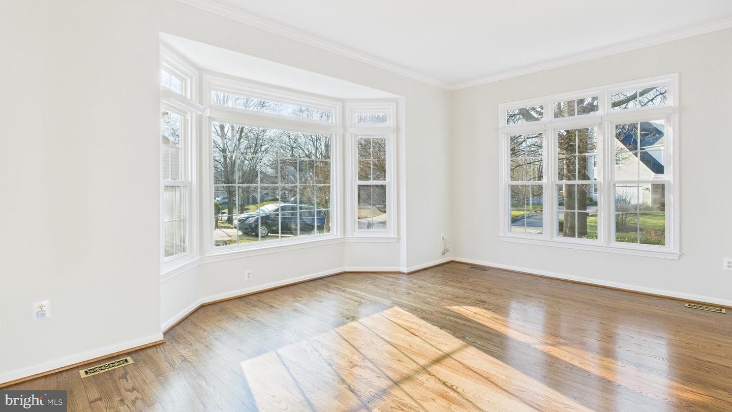 43128 Fling Court photo 10