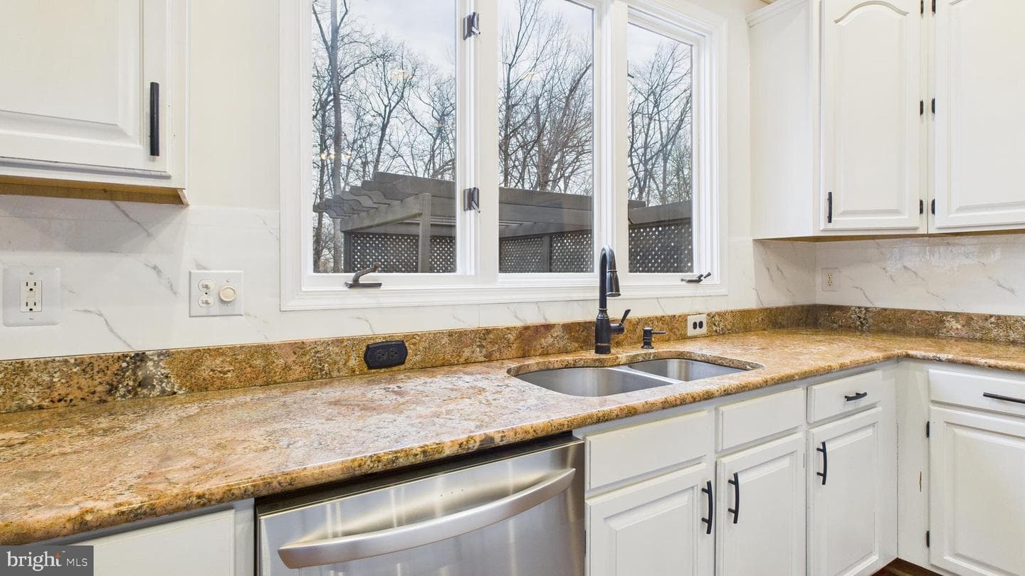 43128 Fling Court photo 21