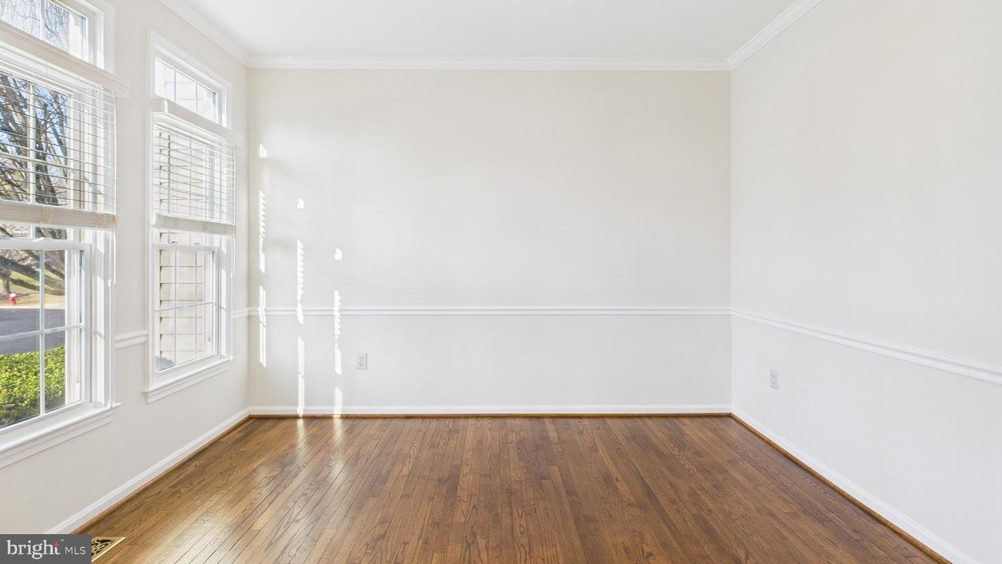 43128 Fling Court photo 5