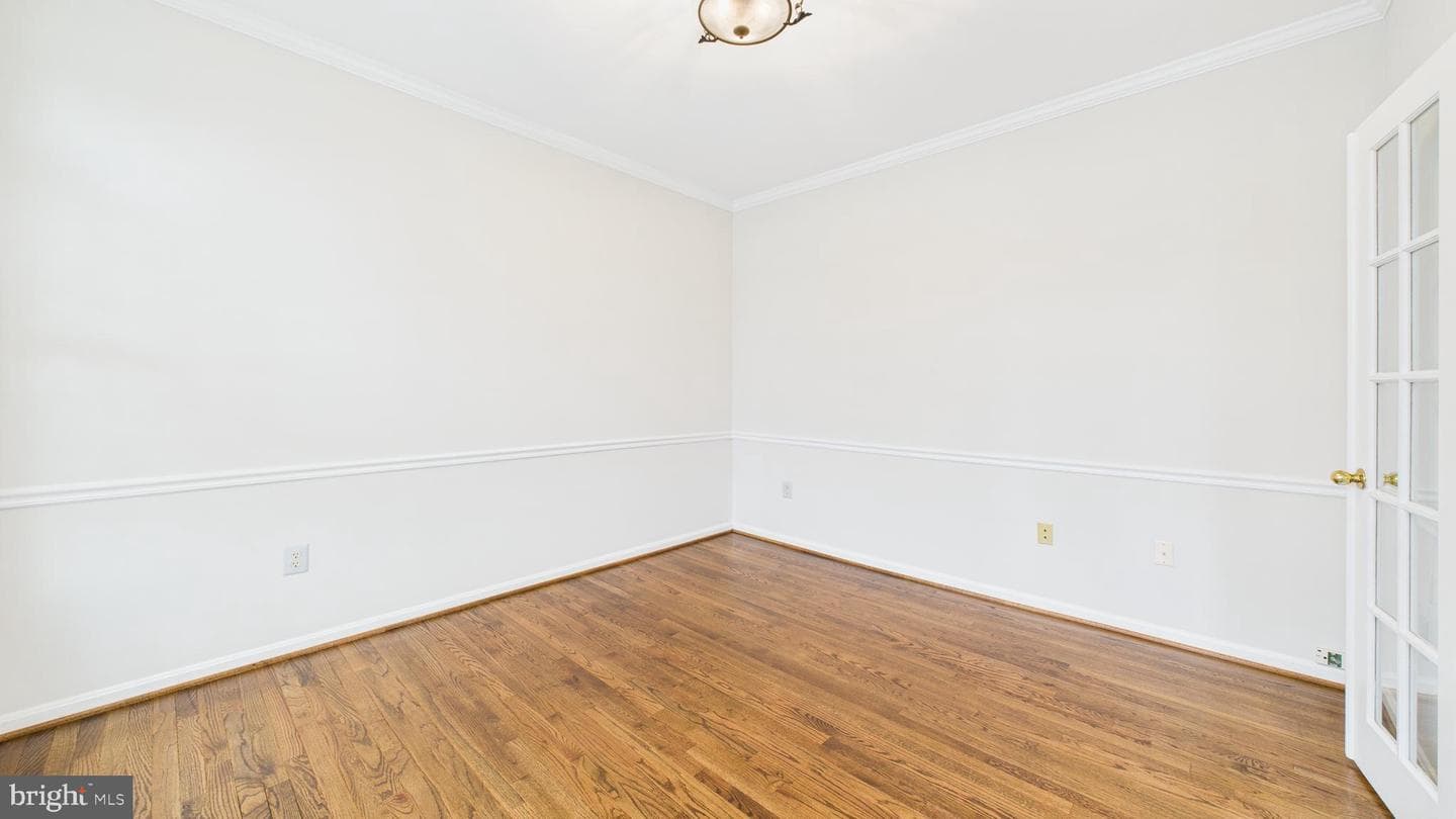 43128 Fling Court photo 6