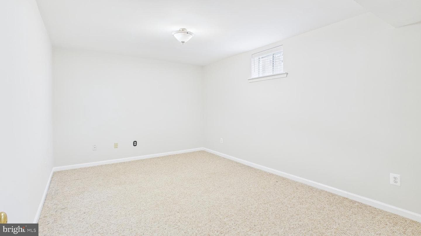 43128 Fling Court photo 73