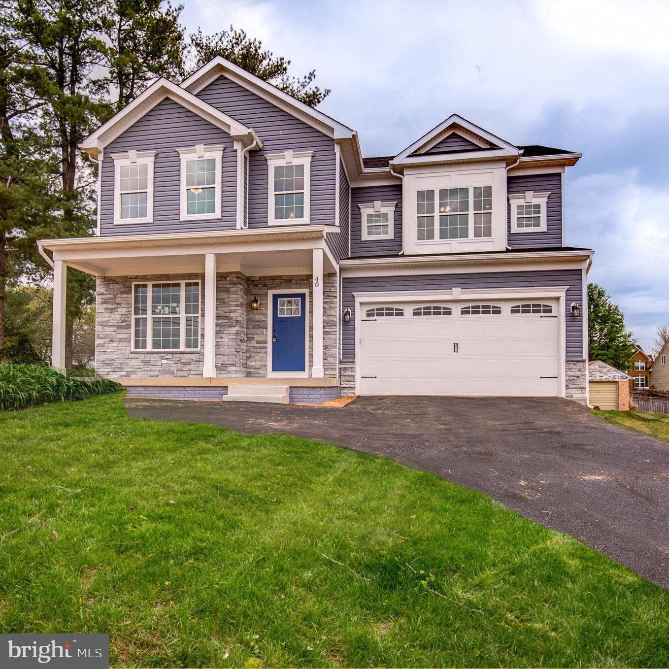 40 N Berlin Pike photo 1