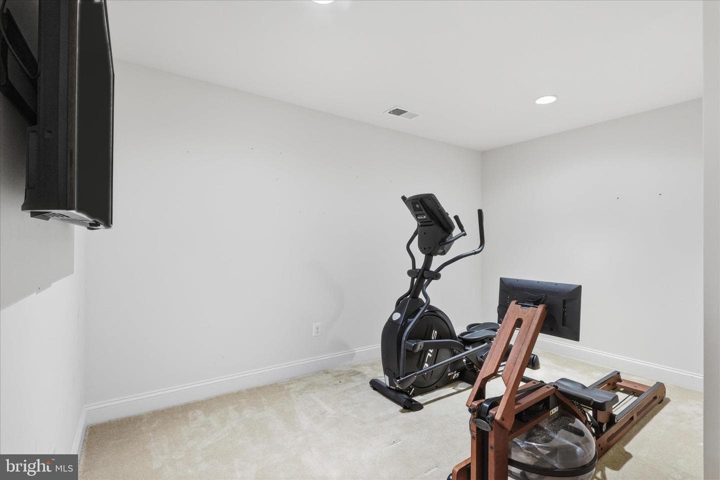 23698 Heather Mews Drive photo 44