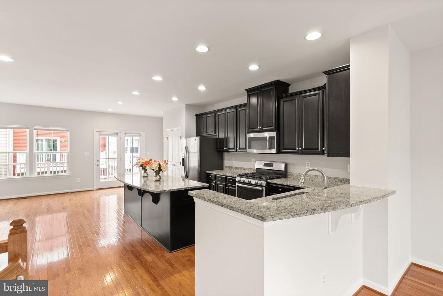 41688 Mcmonagle Square photo 19