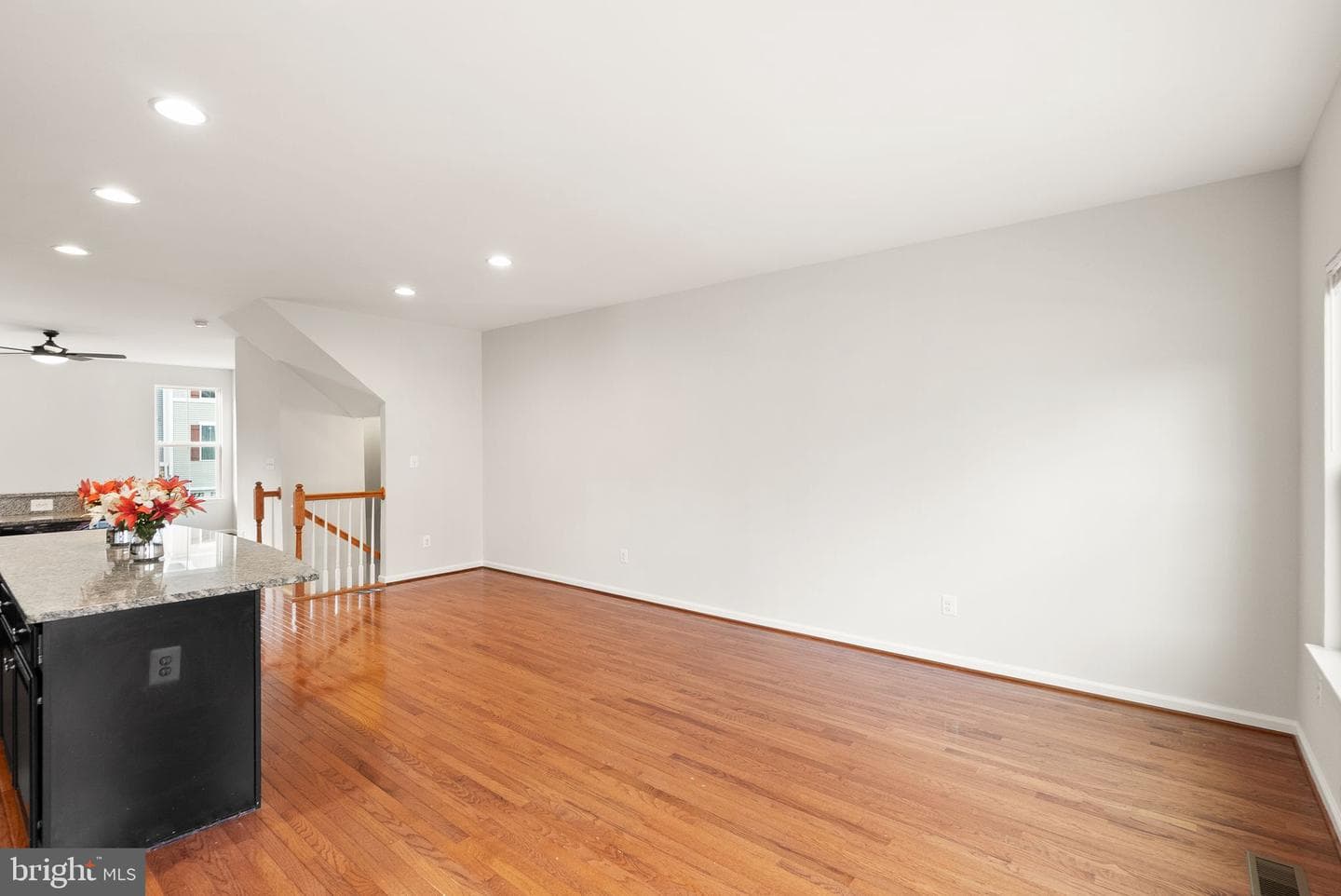 41688 Mcmonagle Square photo 23