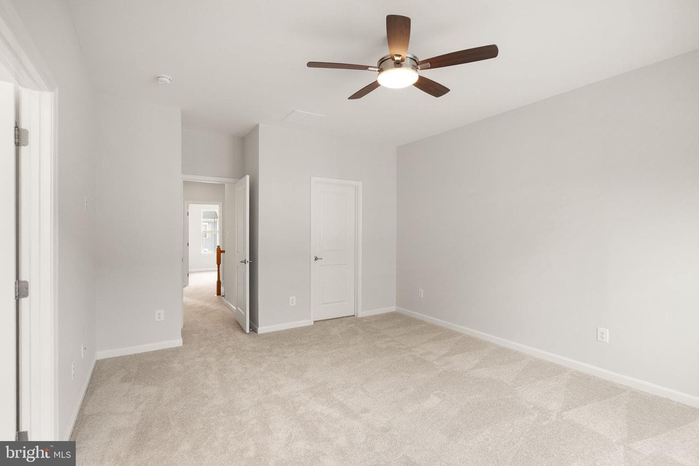 41688 Mcmonagle Square photo 40