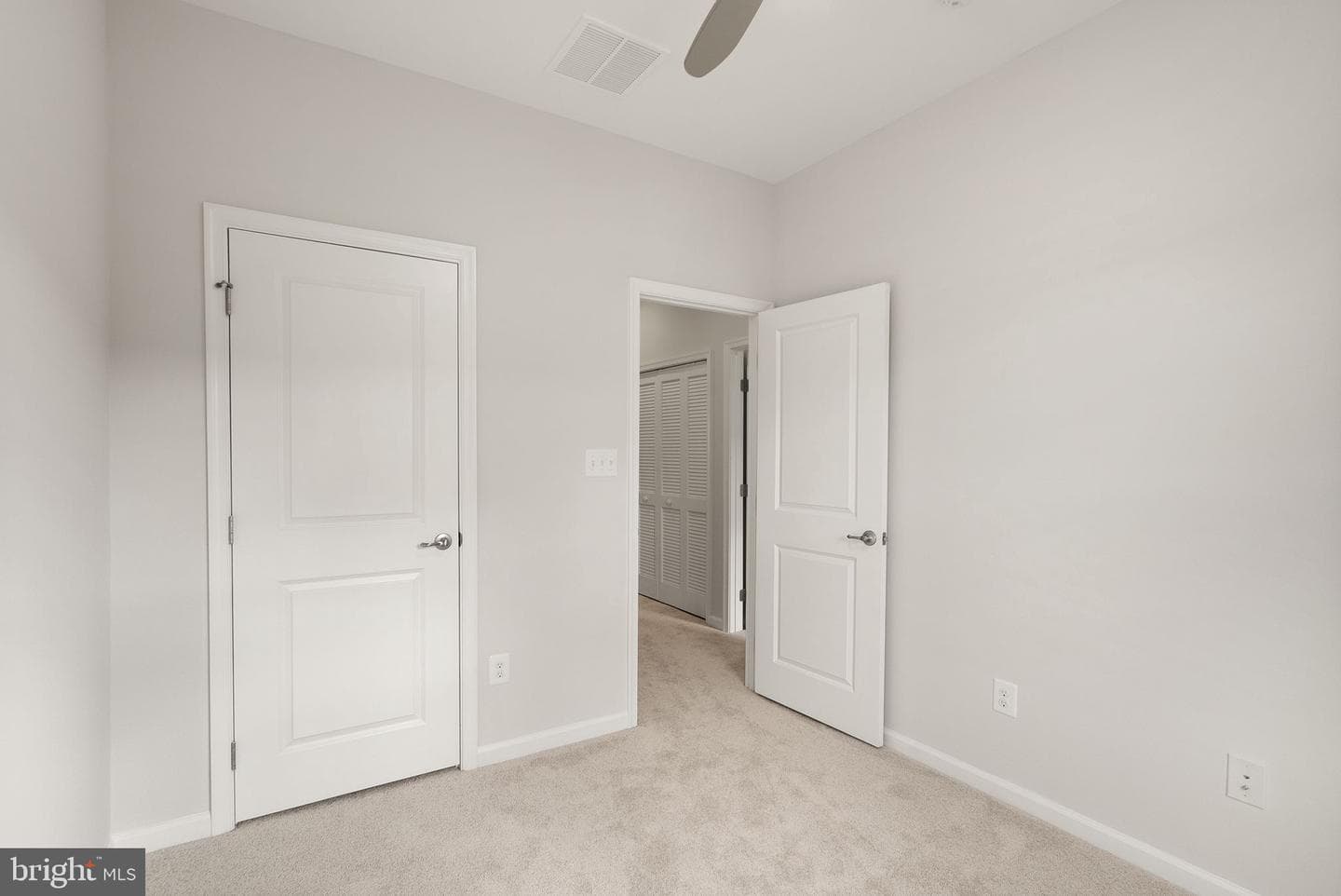 41688 Mcmonagle Square photo 47