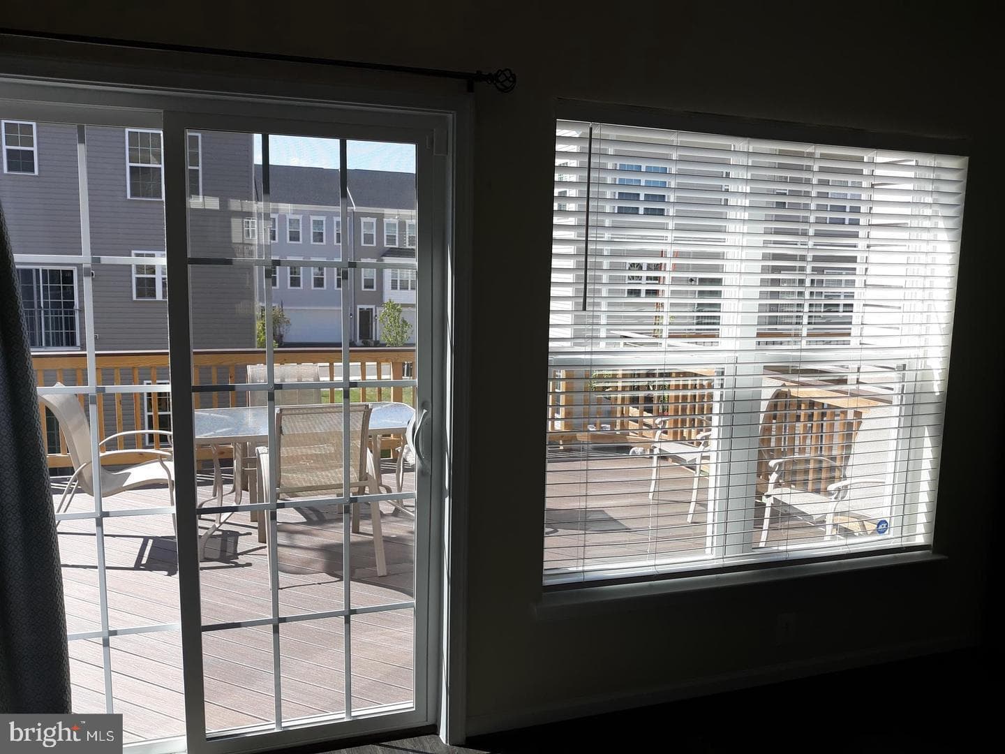 220 Apsley Terrace photo 10
