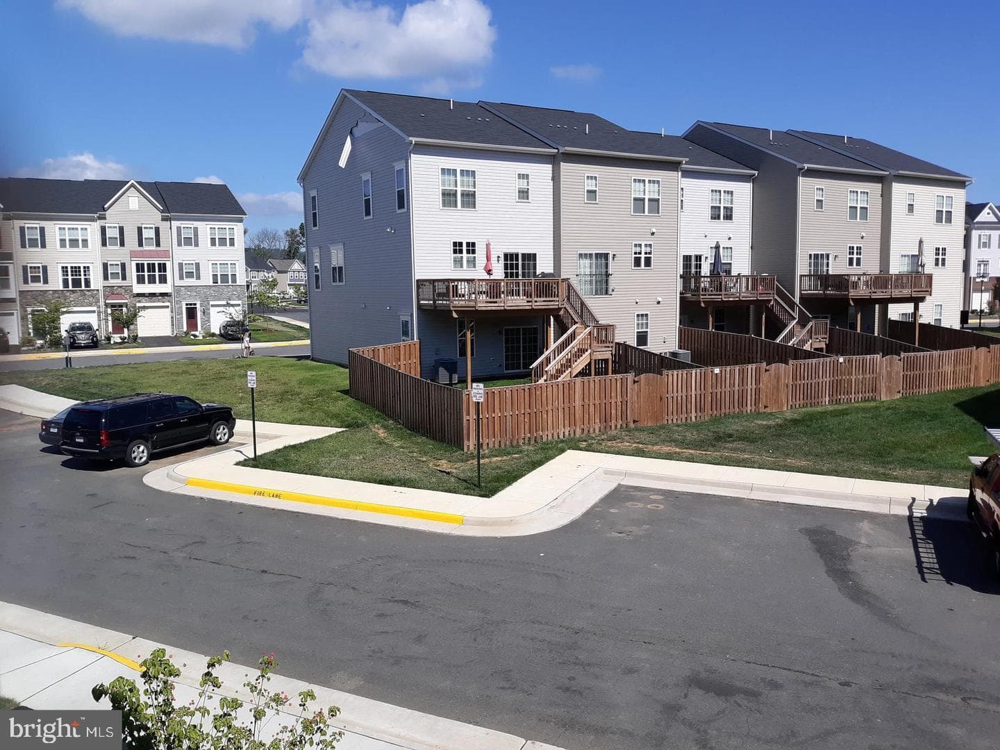 220 Apsley Terrace photo 18