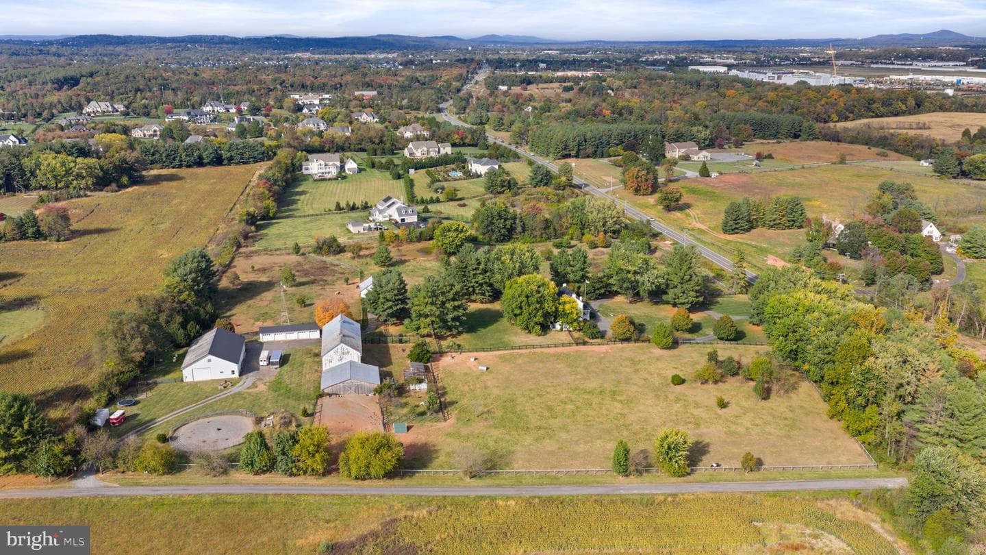 19937 Evergreen Mills Road photo 99