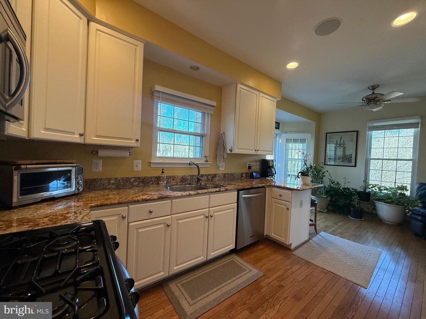 47501 Sharpskin Island Square photo 14