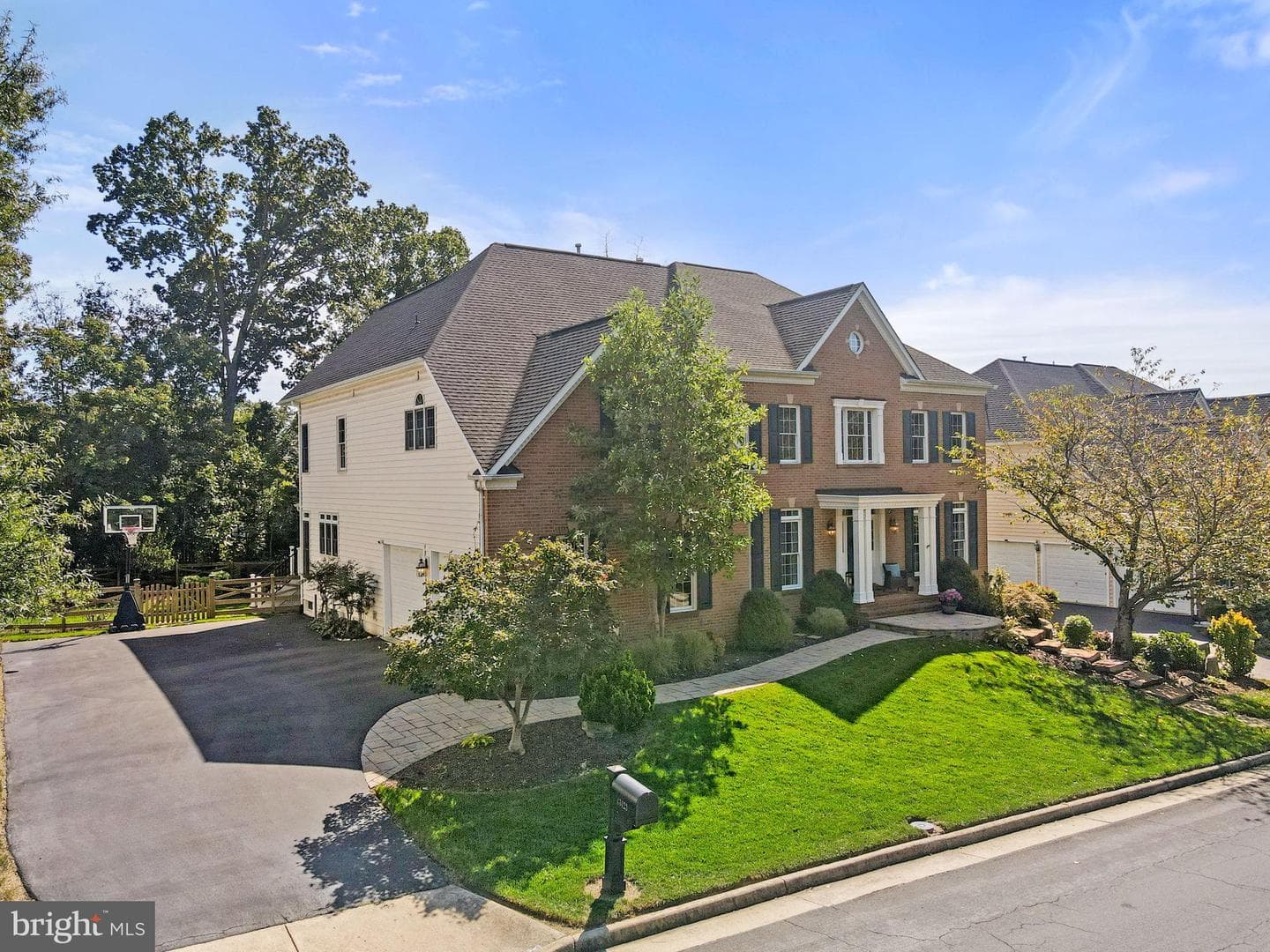 43423 Mountcastle Drive photo 3