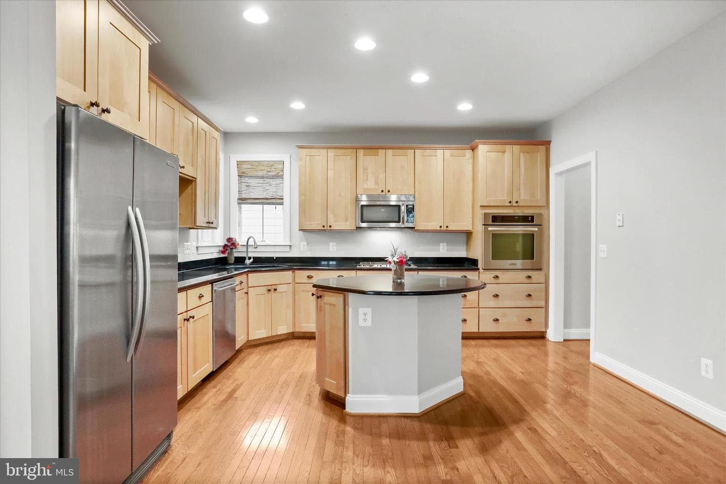 118 Amalfi Court photo 15