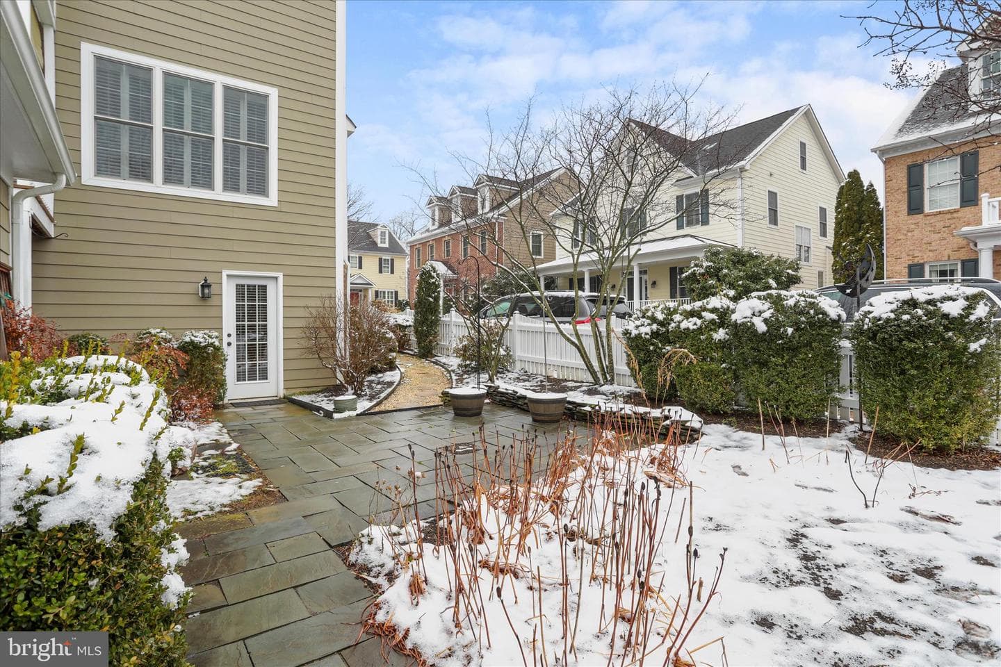 118 Amalfi Court photo 43
