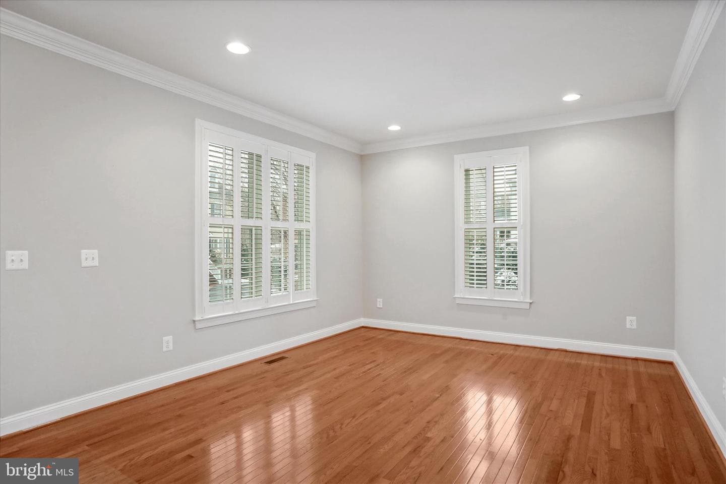 118 Amalfi Court photo 6