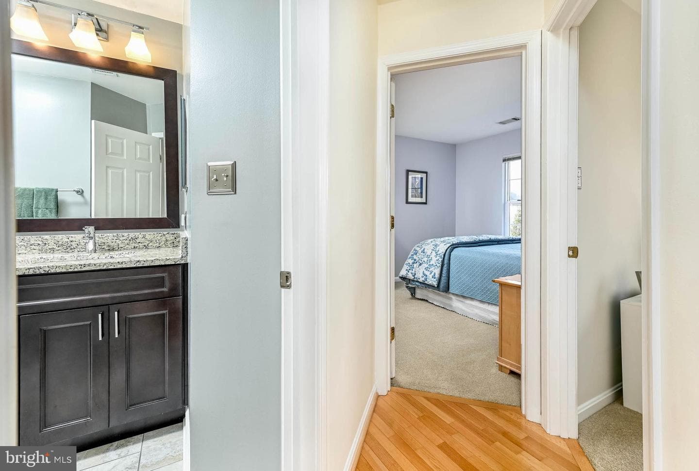 114 Hampshire Square SW photo 31