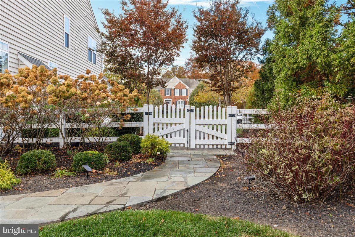 21064 Great Woods Drive photo 13