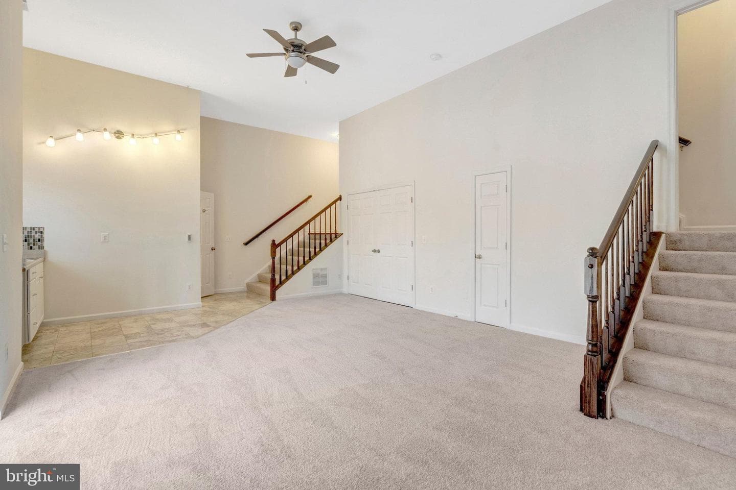 45768 Winding Branch Terrace photo 10