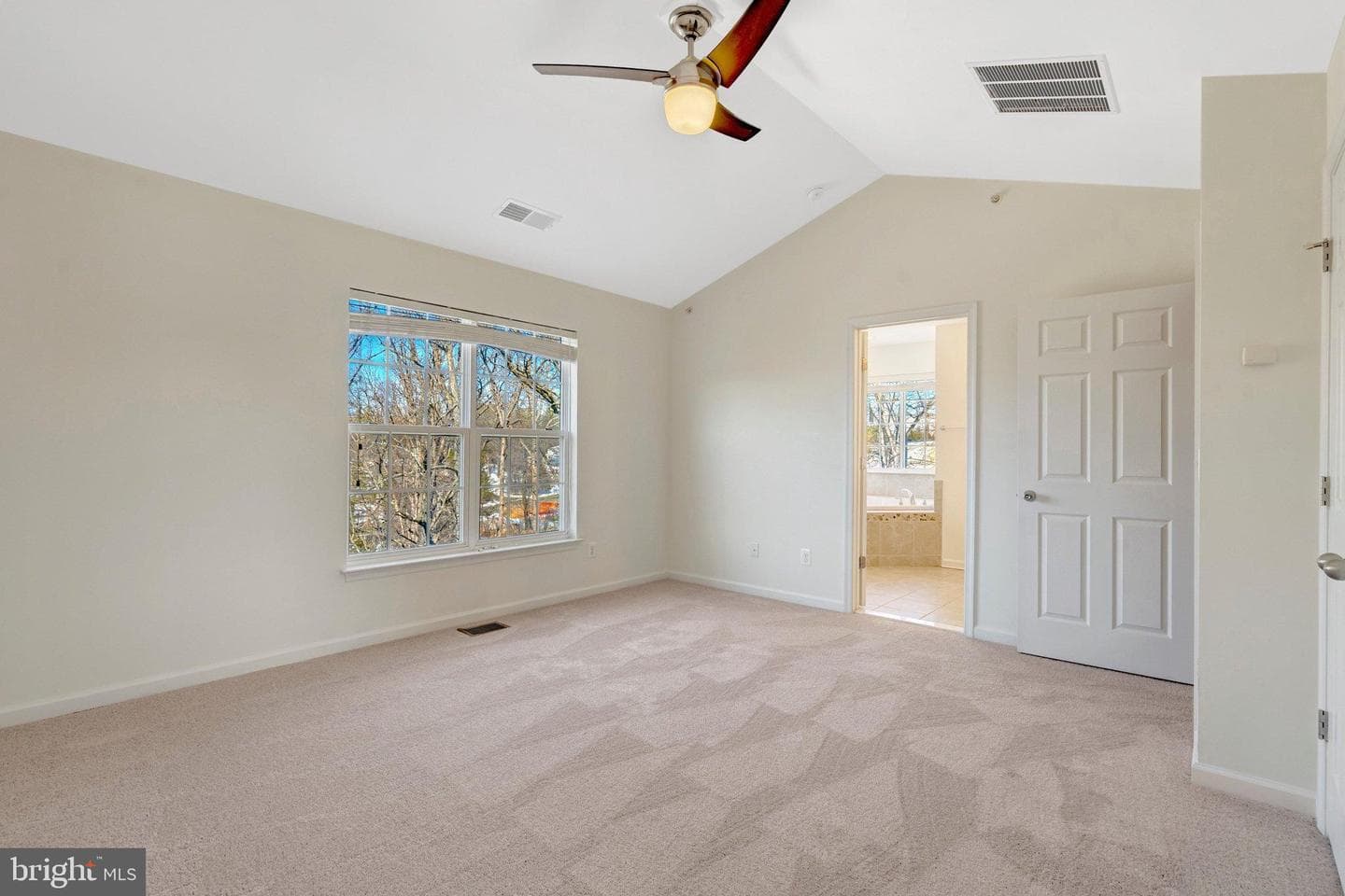 45768 Winding Branch Terrace photo 16