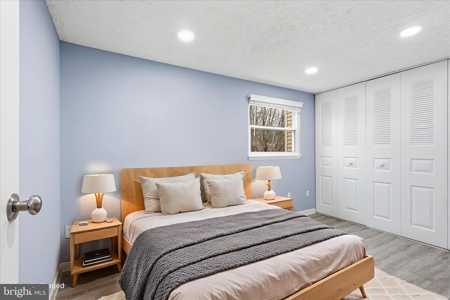 307 Brethour Court photo 18