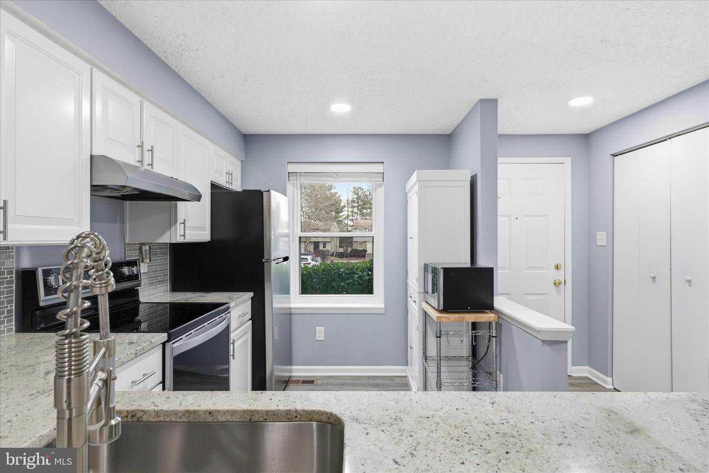 307 Brethour Court photo 8