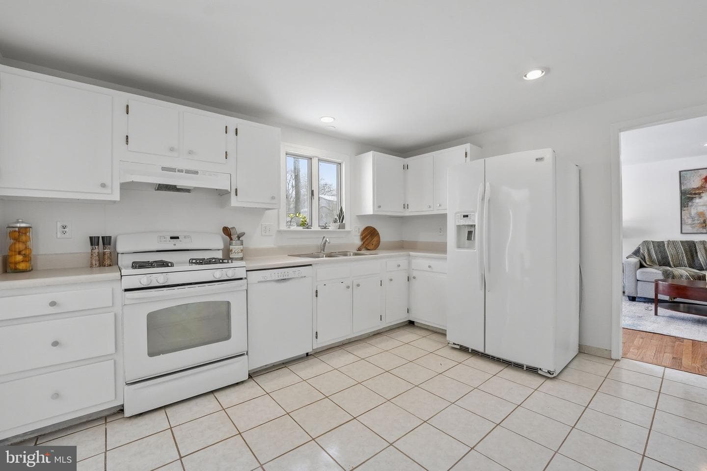132 N Fillmore Avenue photo 15