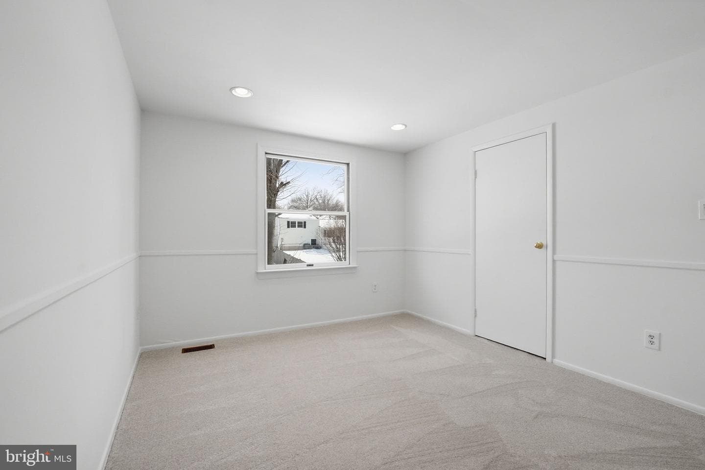 132 N Fillmore Avenue photo 24
