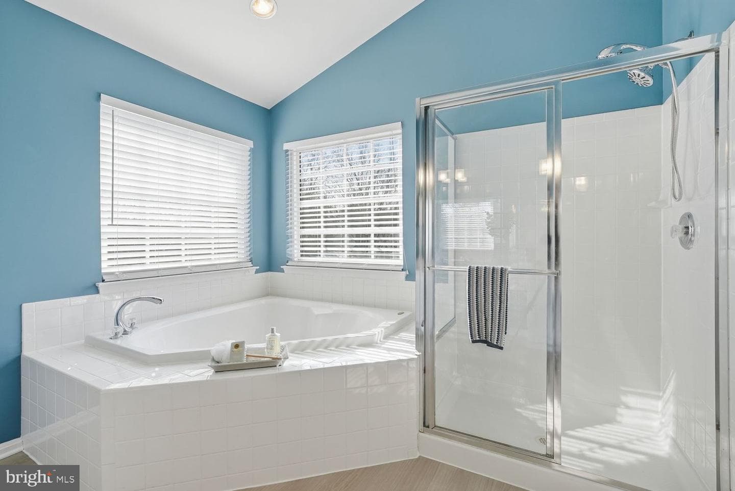 105 Meadowbrook Court SW photo 34