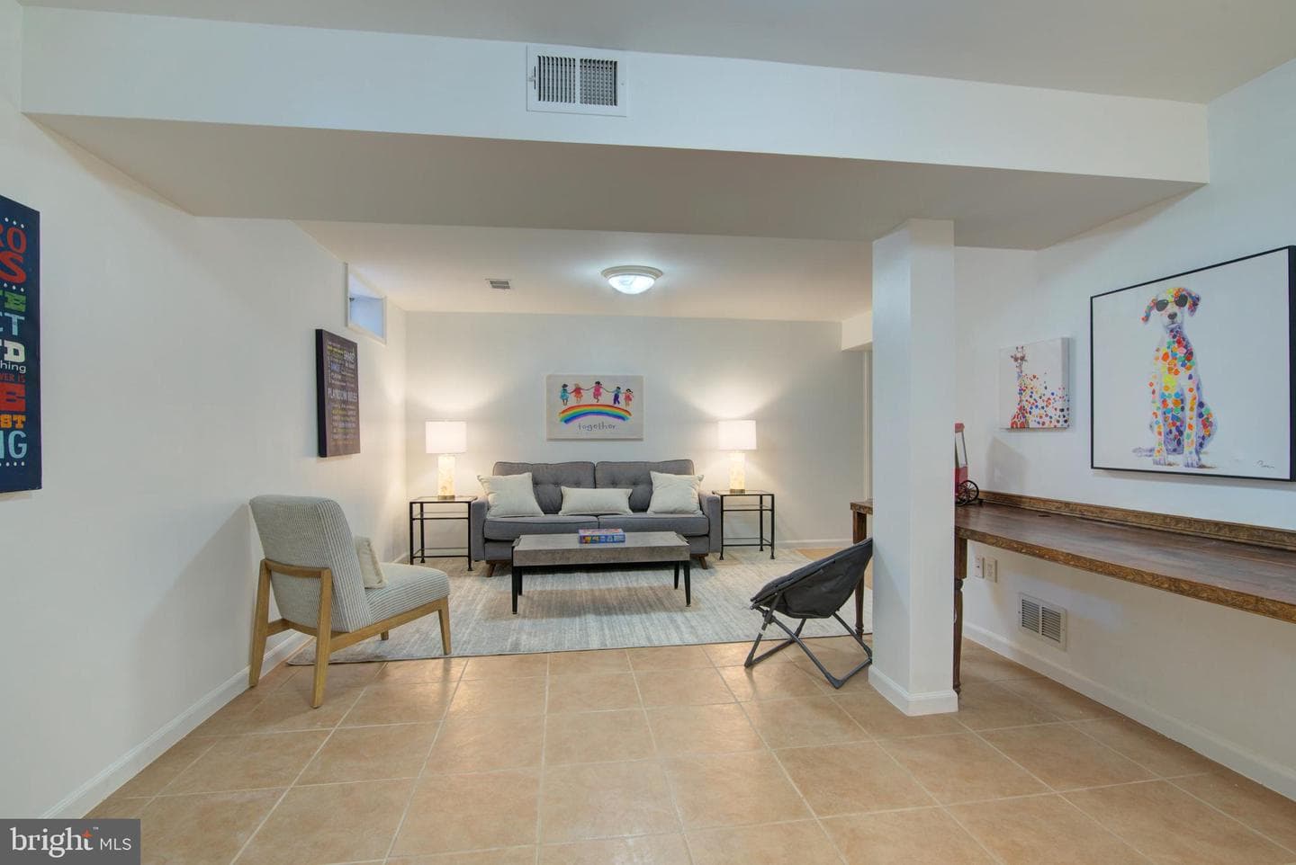 304 Aaron Court photo 25