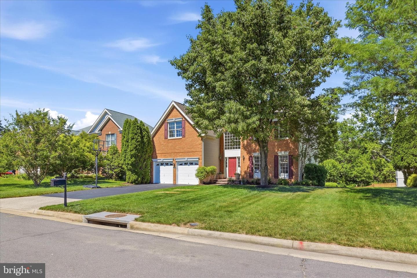 22806 Oatlands Grove Place photo 2
