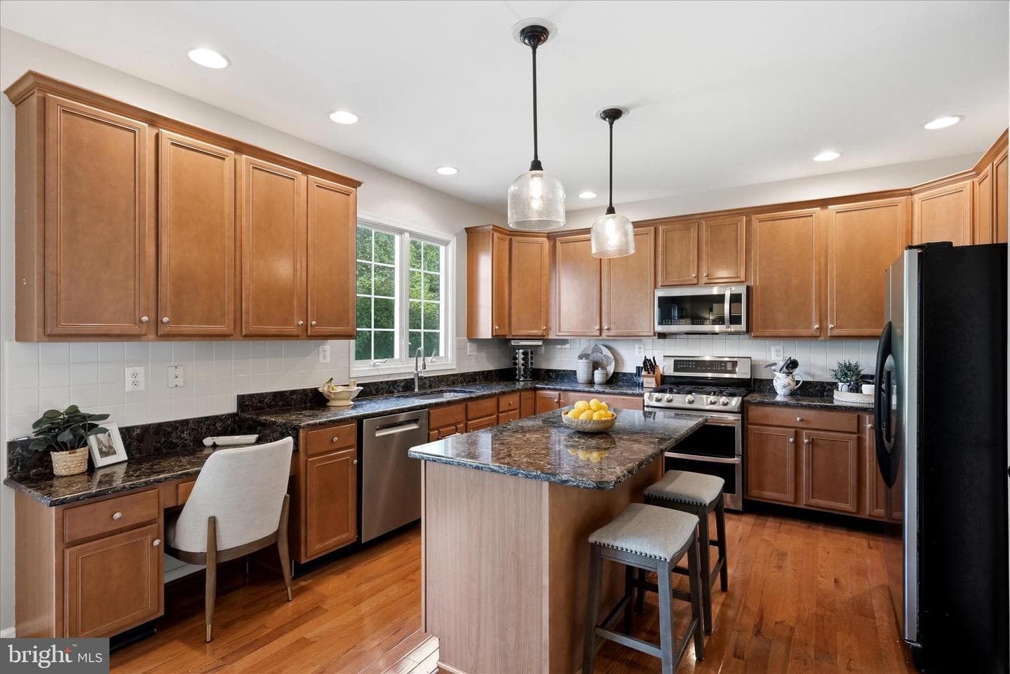 22806 Oatlands Grove Place photo 20